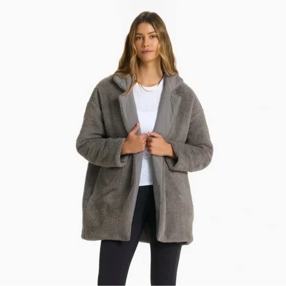 Vuori Sherpa blazer coat jacket in smoke gray, oversized fit